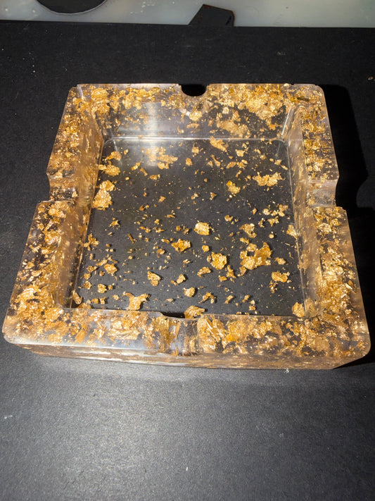 Clear gold epoxy resin ashtray